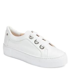 Agl women Carla Sneaker In White-White size 40 US 10 $425 gently used